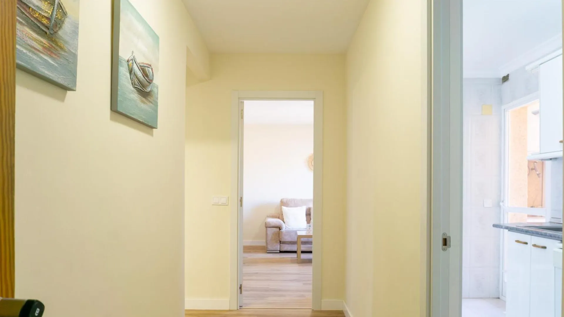 Sunny Hideaway Guadalmar Apartment Malaga